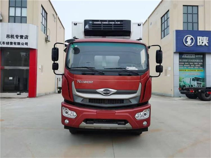 國(guó)六福田瑞沃ES5冷藏車(chē)6米8
