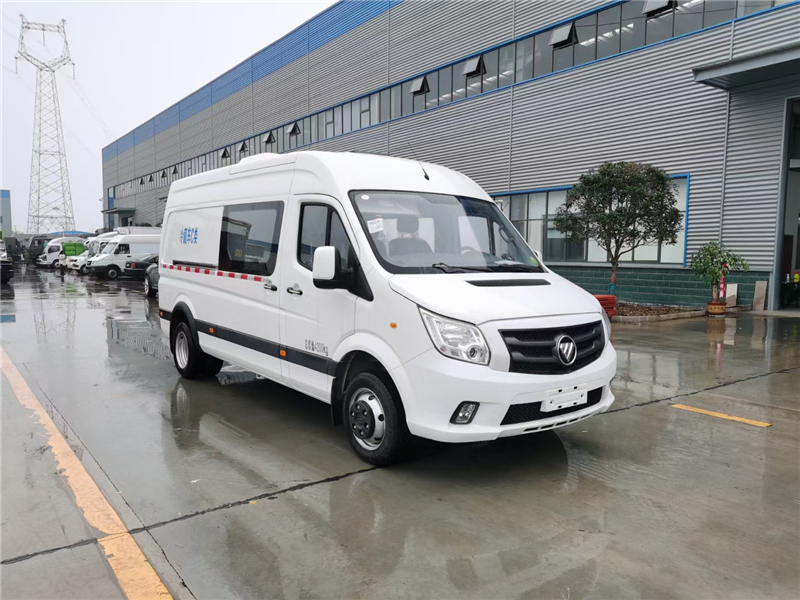 國(guó)六福田圖雅諾疫苗冷藏車(chē)