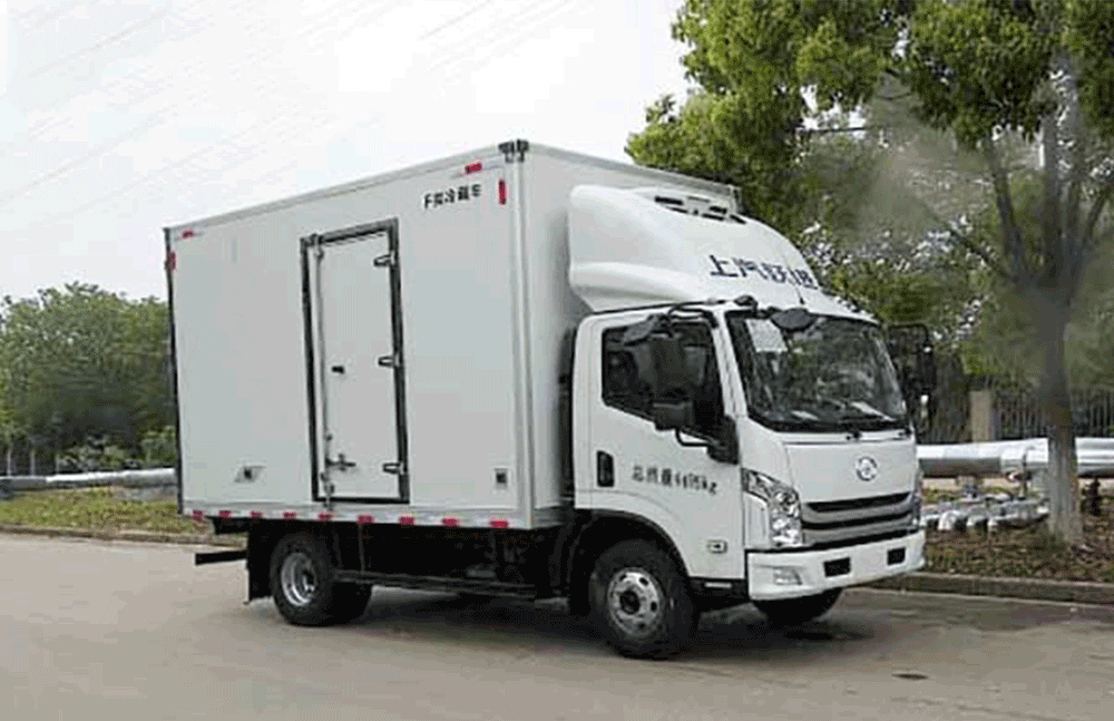 國(guó)六躍進(jìn)自動(dòng)檔冷藏車(chē)